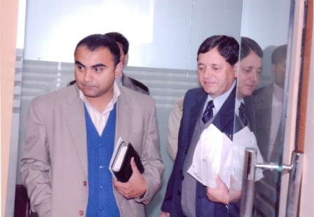 Administrator and Managing Director at Customer Meet